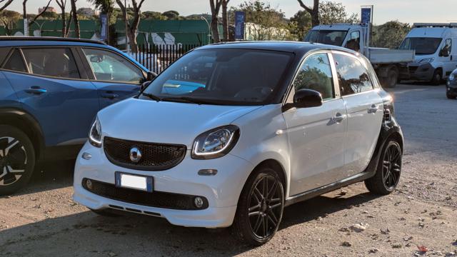 smart forFour TURBO 0.9cc 90cv CRUISE CONTROL CERCHI IN LEGA usato a ROMA