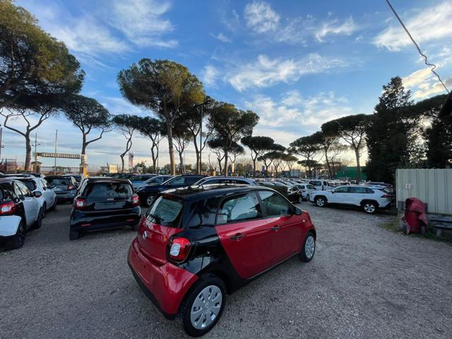 smart forFour 1.0cc 71cv BLUETOOTH CRUISE CLIMA AUTO usato a ROMA