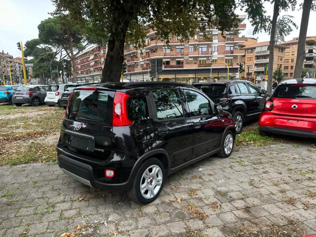 Fiat Panda HYBRID 1.0cc 70cv CITYLIFE - foto 2 di 4