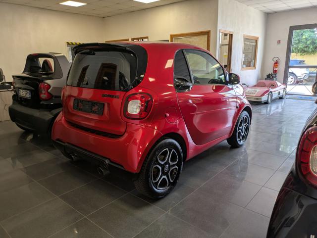 smart forTwo BRABUS 1.0cc 71cv TETTO PANORAM CRUISE CONTR - foto 4 di 4