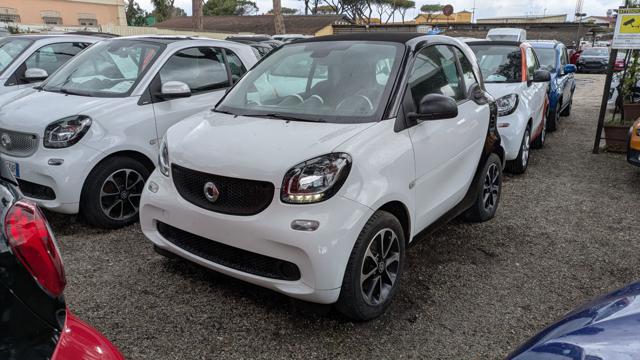 smart forTwo 1.0cc 71cv AUTOMATICA CRUISE CONTROL usato a ROMA