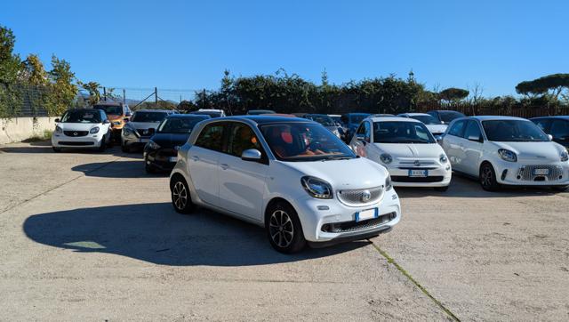 smart forFour 1.0cc 71cv TETTO PANORAMICO usato a ROMA
