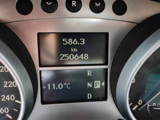 Mercedes-Benz ML 350 Sport GPL CLIMA,CRUISE,CERCHI LEGA, del 2006, 251.968 km, in vendita a Roma (RM)