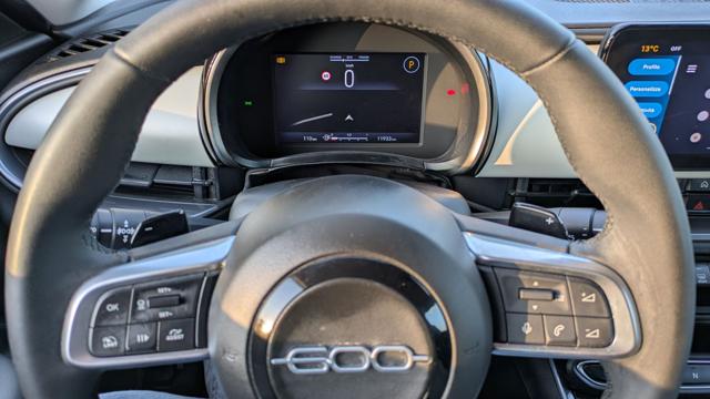 Fiat 600 LA PRIMA II 1.2cc 110cv ASSIST CORSIA FRENATA AUTO, del 2025, 11.931 km, in vendita a Roma (RM)