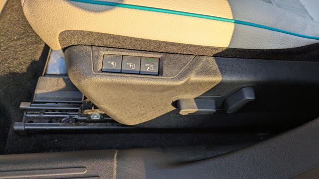 Fiat 600 LA PRIMA II 1.2cc 110cv ASSIST CORSIA FRENATA AUTO, del 2025, 11.931 km, in vendita a Roma (RM)