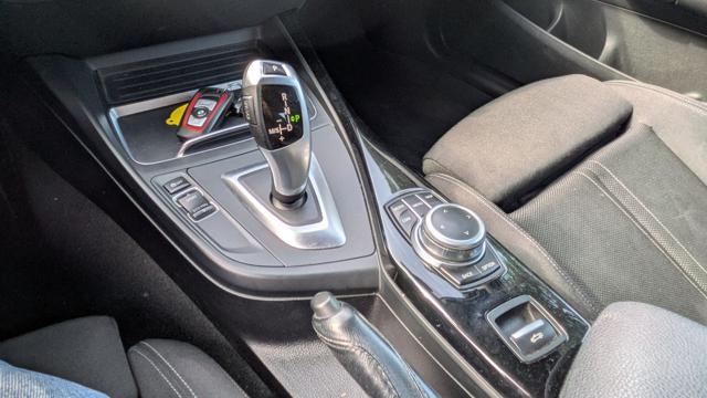 BMW 218 218d Cabrio Advantage 150cv DRIVE MODE NAVIGATORE, del 2018, 92.741 km, in vendita a Roma (RM)