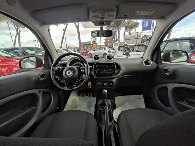smart forTwo 1.0cc 61cv OK NEOPATENTATI BLUETOOTH CRUISECONTROL, del 2016, 110.405 km, in vendita a Roma (RM)