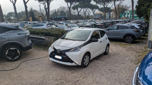 Toyota Aygo Aygo 1.0 VVT-i 69 CV 5 porte x-play usato a ROMA