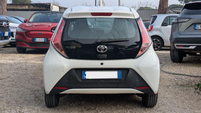 Toyota Aygo Aygo 1.0 VVT-i 69 CV 5 porte x-play usato a ROMA