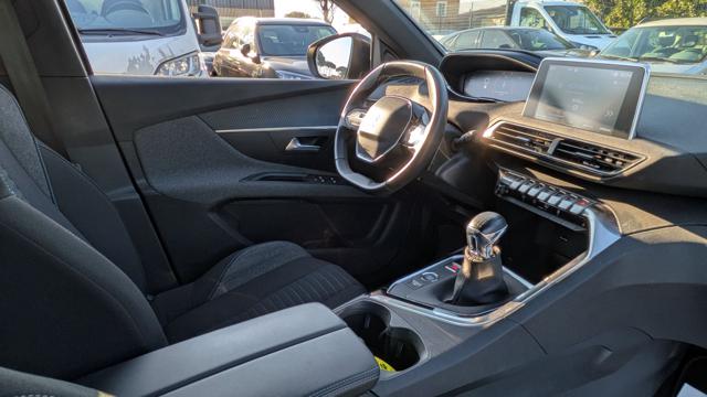 Peugeot 3008 Active 1.2cc 130cv GPL CAMERA POST. ANDROID/IOS usato a ROMA