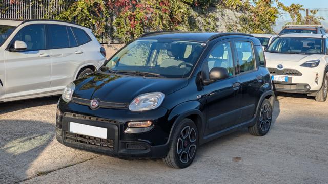Fiat Panda HYBRID CITYLIFE 1.0cc 70cv - foto 2 di 4