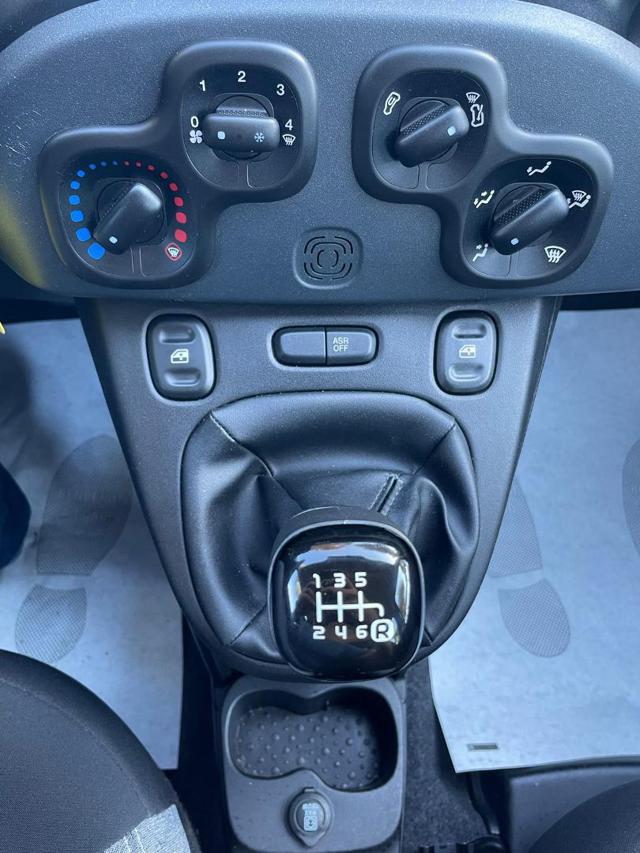 Fiat New Panda 1.0cc HYBRID 70cv BLUETOOTH CLIMA STEREO usato a ROMA