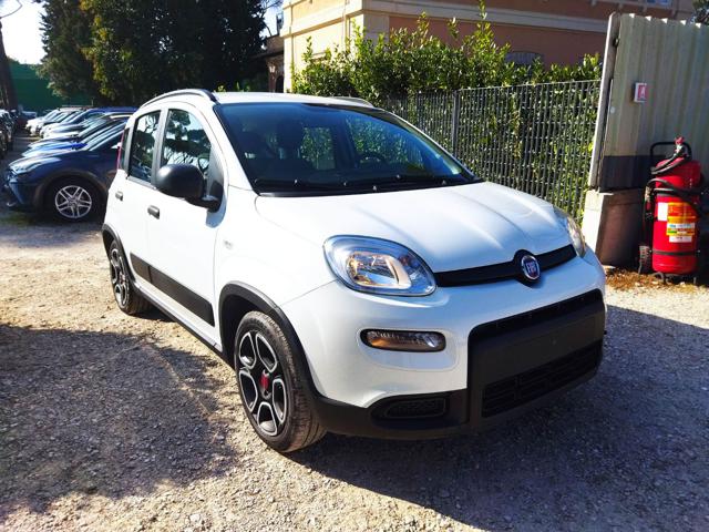Fiat New Panda 1.0cc HYBRID CITY LIFE 70cv - foto 3 di 4