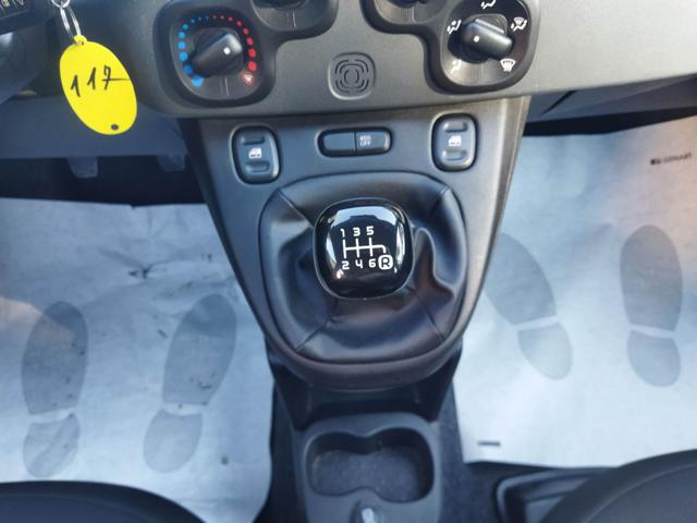 Fiat Panda 1.0cc HYBRID GSE CITYLIFE 70cv BLUETOOTH usato a ROMA