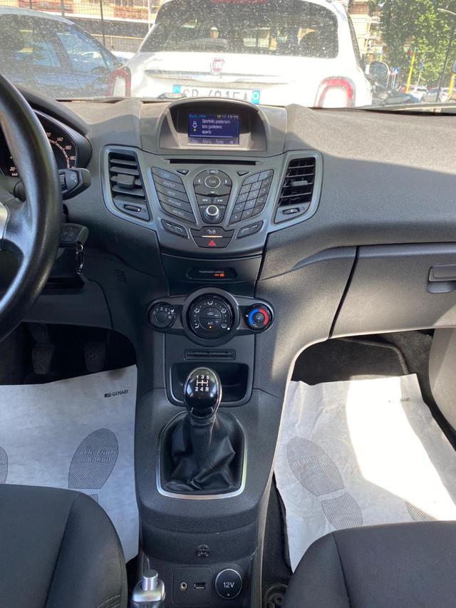 Ford Fiesta 1.5tdci BUSINESS 75cv BLUETOOTH CLIMA STEREO usato a ROMA