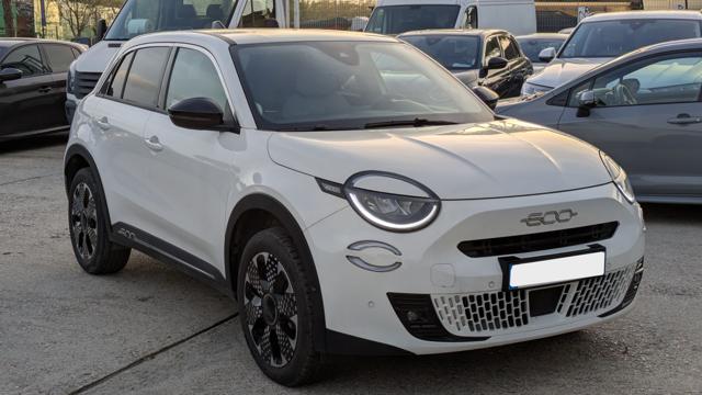 Fiat 600 HYBRID LA PRIMA DCT6 1.2cc 100cv SAFETYPACK - foto 4 di 4
