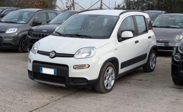 Fiat Panda HYBRID FIREFLY CITY LIFE 1.0cc 70cv - foto 2 di 4