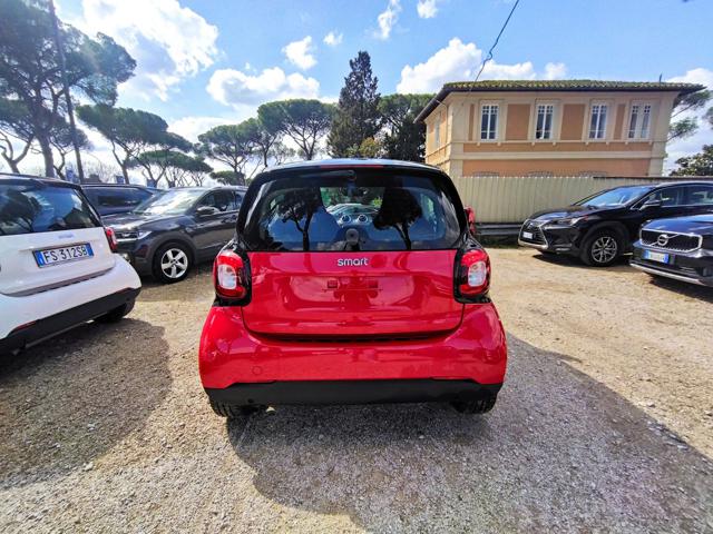 smart forTwo 1.0cc 71cv BLUETOOTH CRUISE CLIMA AUTO, del 2019, 69.552 km, in vendita a Roma (RM)