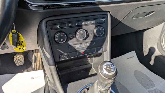 Volkswagen Maggiolino NEW BEETLE 1.6d 65cv CruiseControl usato a ROMA