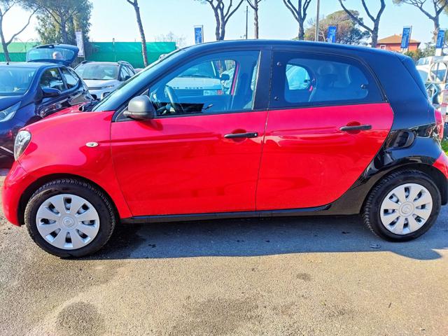 smart forFour 1.0cc 71cv BLUETOOTH CRUISE CLIMA AUTO STEREO, del 2016, 109.776 km, in vendita a Roma (RM)