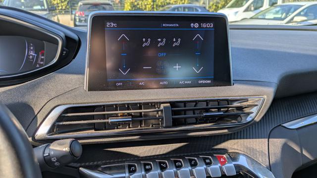 Peugeot 3008 Active 1.2cc 130cv CAMERA POST. ANDROID/IOS CRUISE, del 2023, 41.863 km, in vendita a Roma (RM)