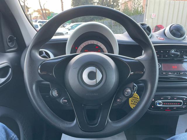 smart forFour 1.0cc 71cv BLUETOOTH CRUISE CLIMA AUTO usato a ROMA