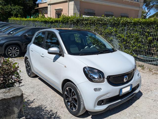 smart forFour 1.0 GPL 72CV PASSION TWINAMIC TETTO PANORAMA - foto 2 di 4