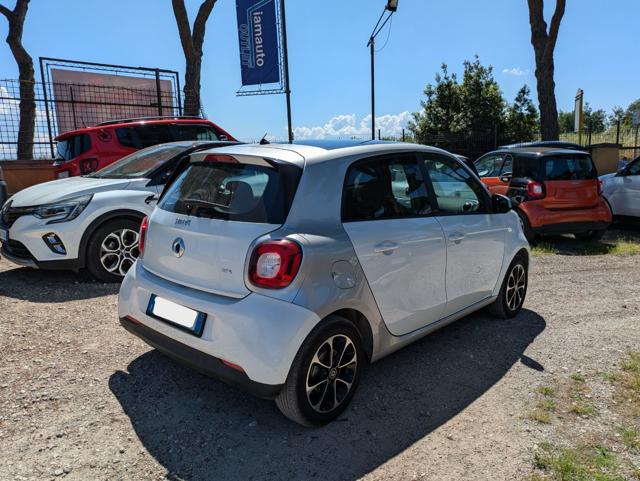 smart forFour 1.0 GPL 72CV PASSION TWINAMIC TETTO PANORAMA - foto 4 di 4
