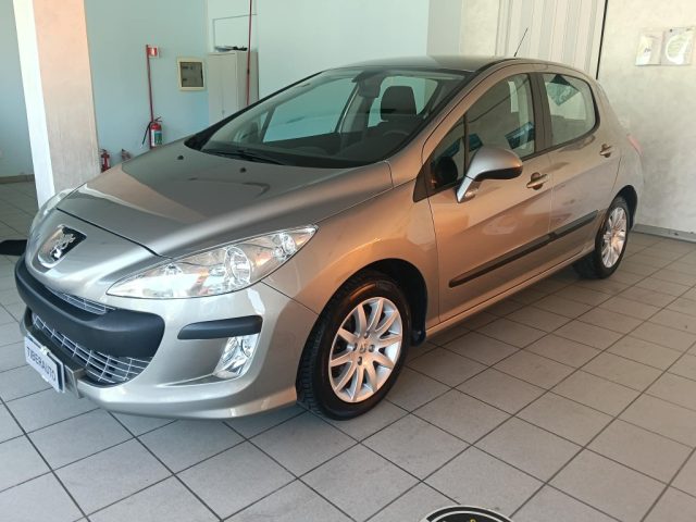 Peugeot 308 PEUGEOT 308 1.4 VTi 95 CV ? 67.000 KM CERTIFICATI - foto 3 di 4