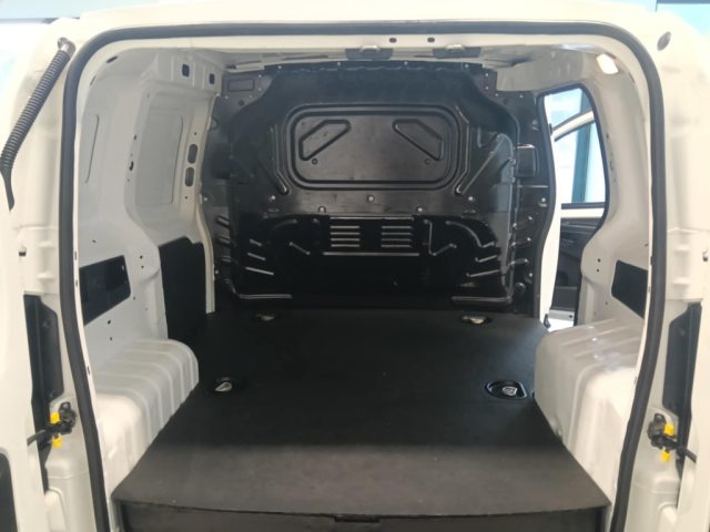 Fiat Fiorino FIAT FIORINO METANO 2018 ? 74.000 KM ? GARANZIA ? - foto 3 di 4