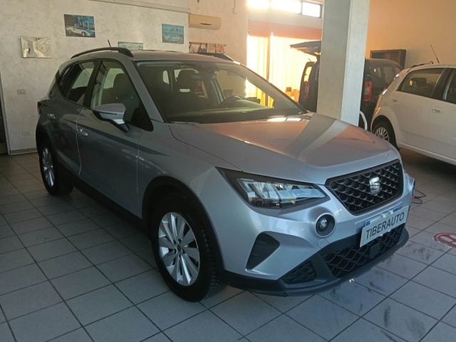 SEAT Arona 1.0 EcoTSI Style, del 2023, 70.967 km, in vendita a Altidona (FM)