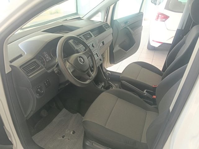 Volkswagen Caddy 1.4 TGI Furgone Business Maxi - foto 2 di 4