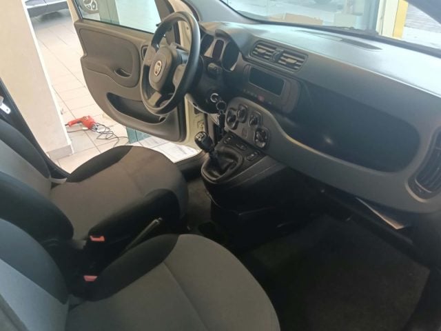 Fiat Panda 1.2 Pop Van 2 posti - foto 2 di 4