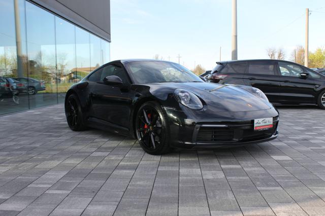 Porsche 911 Carrera - foto 3 di 4