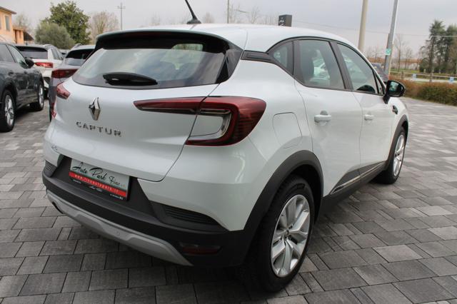 Renault Captur TCe 100 CV GPL FAP Intens - foto 4 di 4