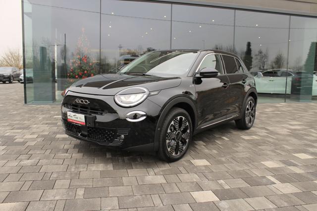 Fiat 600 Hybrid 100 CV DCT MHEV La Prima - foto 2 di 4