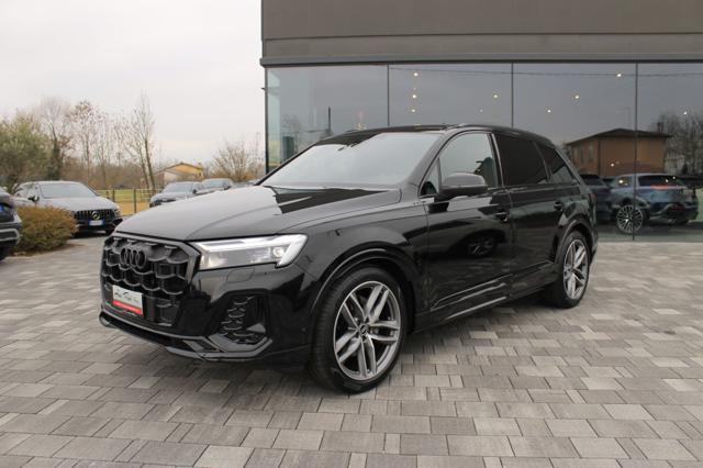 Audi Q7 SUV 45 TDI quattro tiptronic S line Edition - foto 2 di 4