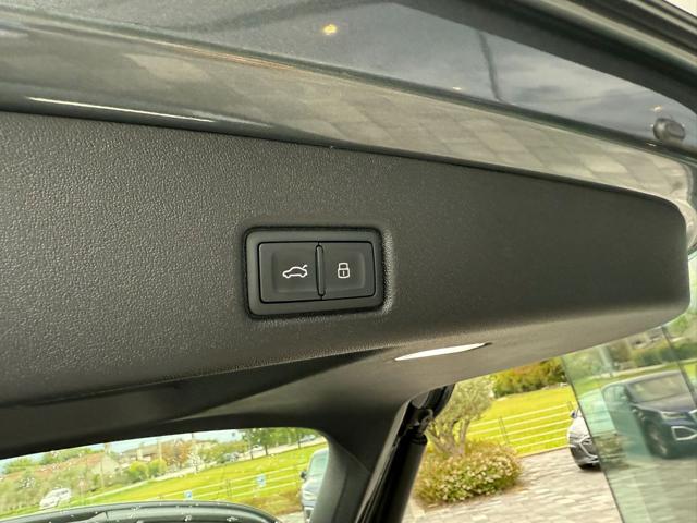 Audi Q5 TDI 150 kW mHEV+ S tronic quattro S line edition, del 2025, 5.900 km, in vendita a Trebaseleghe (PD)