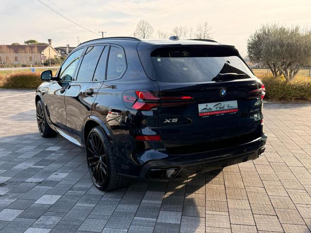 BMW X5 xDrive30d 48V Msport Pro, del 2025, 19.900 km, in vendita a Trebaseleghe (PD)