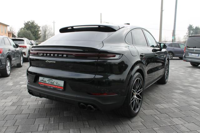 Porsche Cayenne Coup� 3.0 V6 E-Hybrid 470CV - foto 4 di 4
