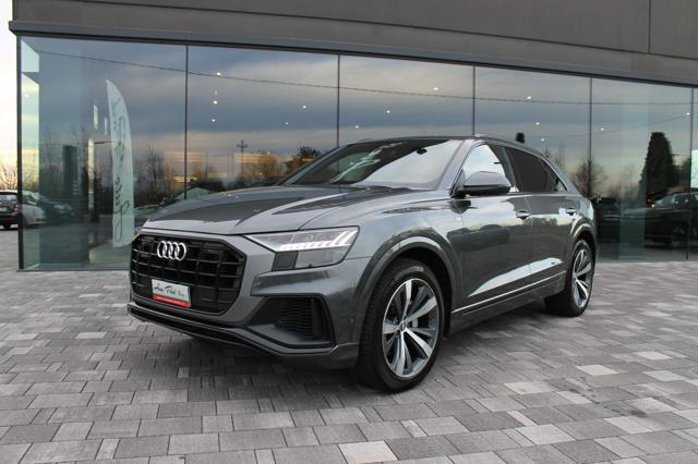 Audi Q8 50 TDI 286 CV quattro tiptronic Sport - foto 2 di 4