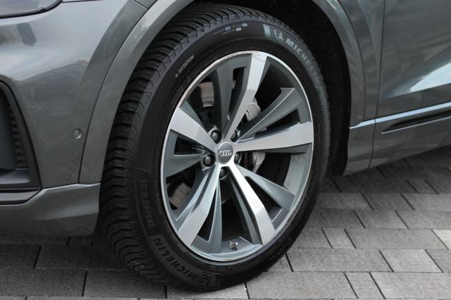 Audi Q8 50 TDI 286 CV quattro tiptronic Sport, del 2019, 155.000 km, in vendita a Trebaseleghe (PD)