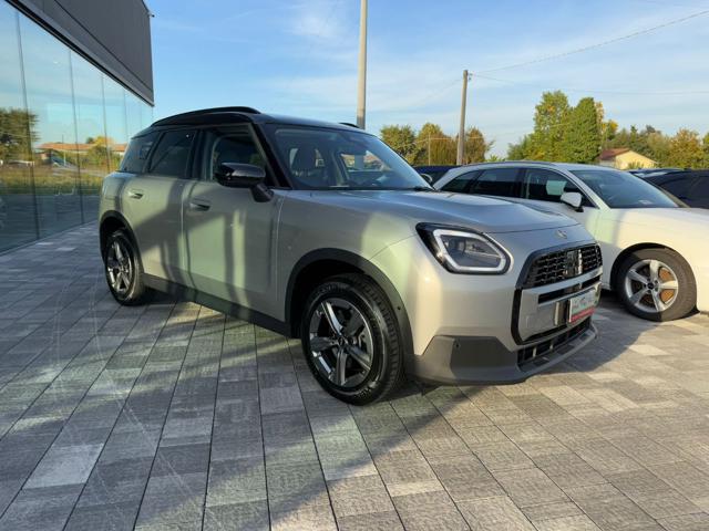MINI Countryman Cooper + TETTO APR. + HARMAN + CAMERA 360 usato a TREBASELEGHE