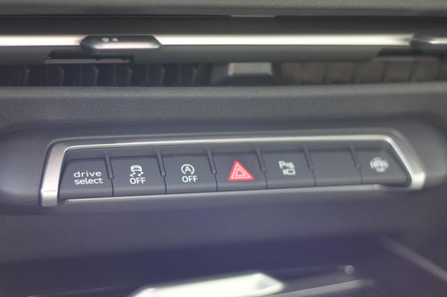 Audi Q3 SPB TDI 110 kW S tronic S Line edition, del 2026, 1.100 km, in vendita a Trebaseleghe (PD)