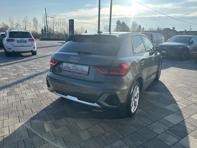 Audi A1 allstreet 30 TFSI Identity Contrast usato a TREBASELEGHE