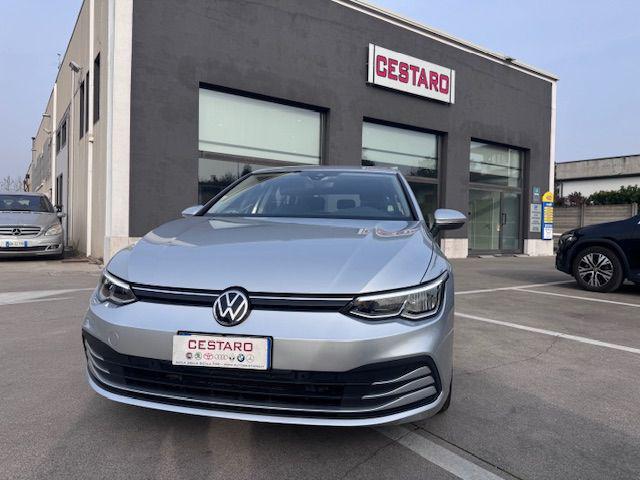 Volkswagen Golf 2.0 TDI 150 CV DSG SCR Life usato a ISOLA DELLA SCALA