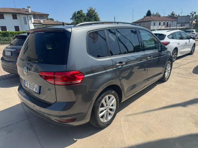 Volkswagen Touran 1.6 TDI 115 CV SCR DSG Business BlueMotion Technol - foto 3 di 19