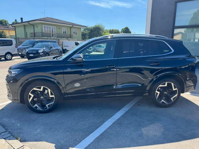 Volkswagen Tiguan 2.0 TDI 150 CV DSG R-Line - foto 4 di 4