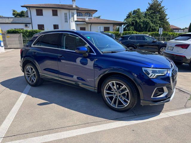 Audi Q3 35 TDI quattro S tronic Business Advanced - foto 3 di 24