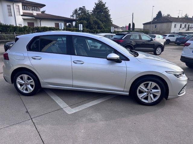 Volkswagen Golf Variant 2.0 TDI SCR DSG Life - foto 3 di 4